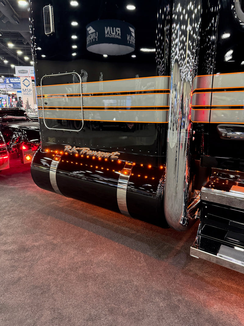 Iowa Customs Peterbilt 589 Sleeper Panels IC170200
