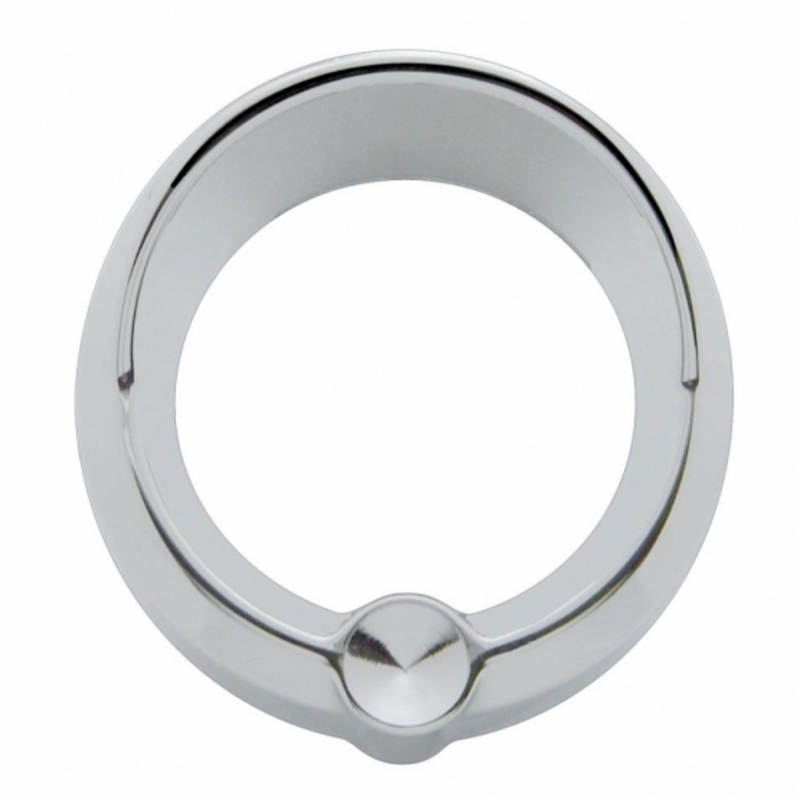 United Pacific Signature Series Freightliner Small Gauge Cover With Visor Indented 20828