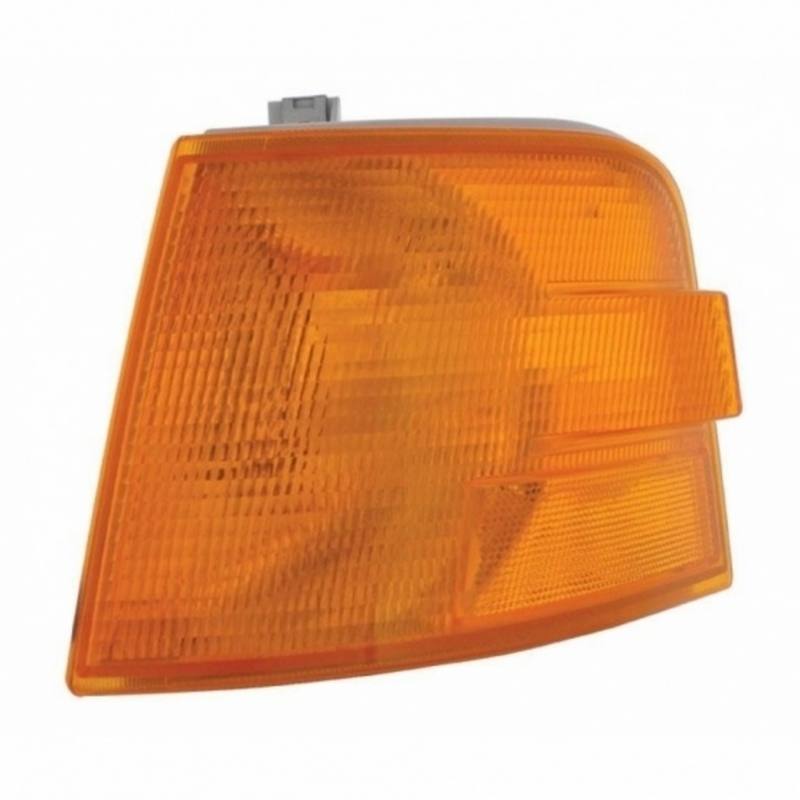 United Pacific Turn Signal Light For 1996-2003 Volvo VN Series Driver 31301