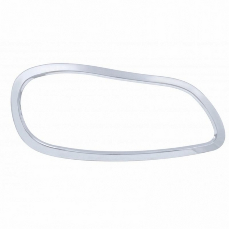 United Pacific Headlight Bezel For Freightliner M2 Passenger 32309