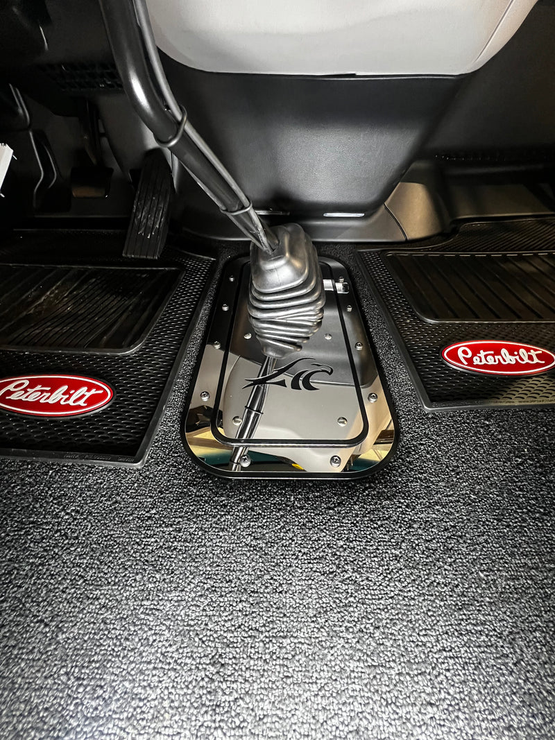 Iowa Customs Peterbilt 567 Shifter Plate - Billet Aluminum with Stainless Steel Insert IC162025-1
