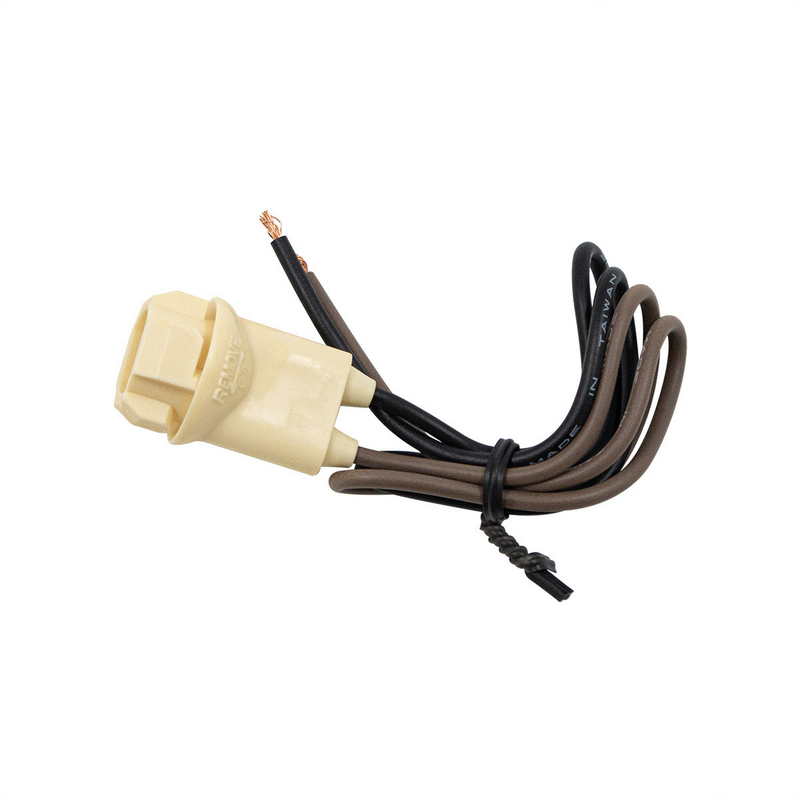United Pacific 2-Wire Chrysler, Ford & GM Double Contact Marker & LP Light Socket 1 Pc. 98331