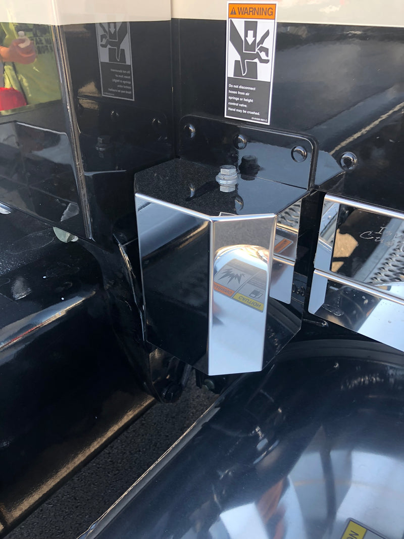 Iowa Customs Air Bag Covers for Peterbilt 386, 389 with 48"/52" or 63"/72" sleeper IC181001