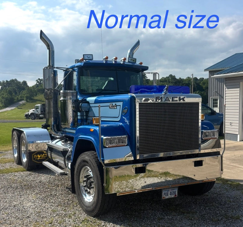 Mack Superliner
