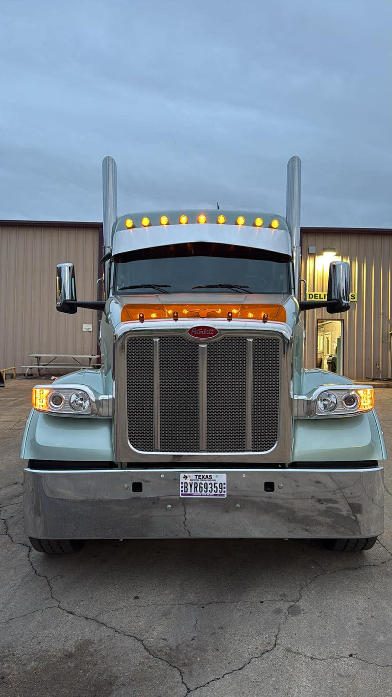 Peterbilt 567 Bugshield