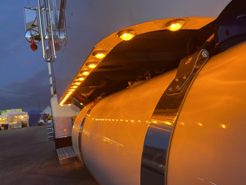 Iowa Customs Peterbilt Sleeper Panels - Full Wrap - Aftermarket Exhaust - 63"/72" Sleeper - Light Kit Included IC170007L