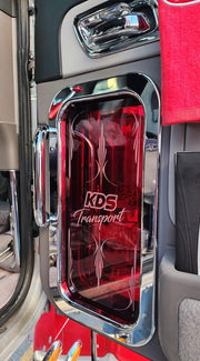 Newer Peterbilt Peep Windows