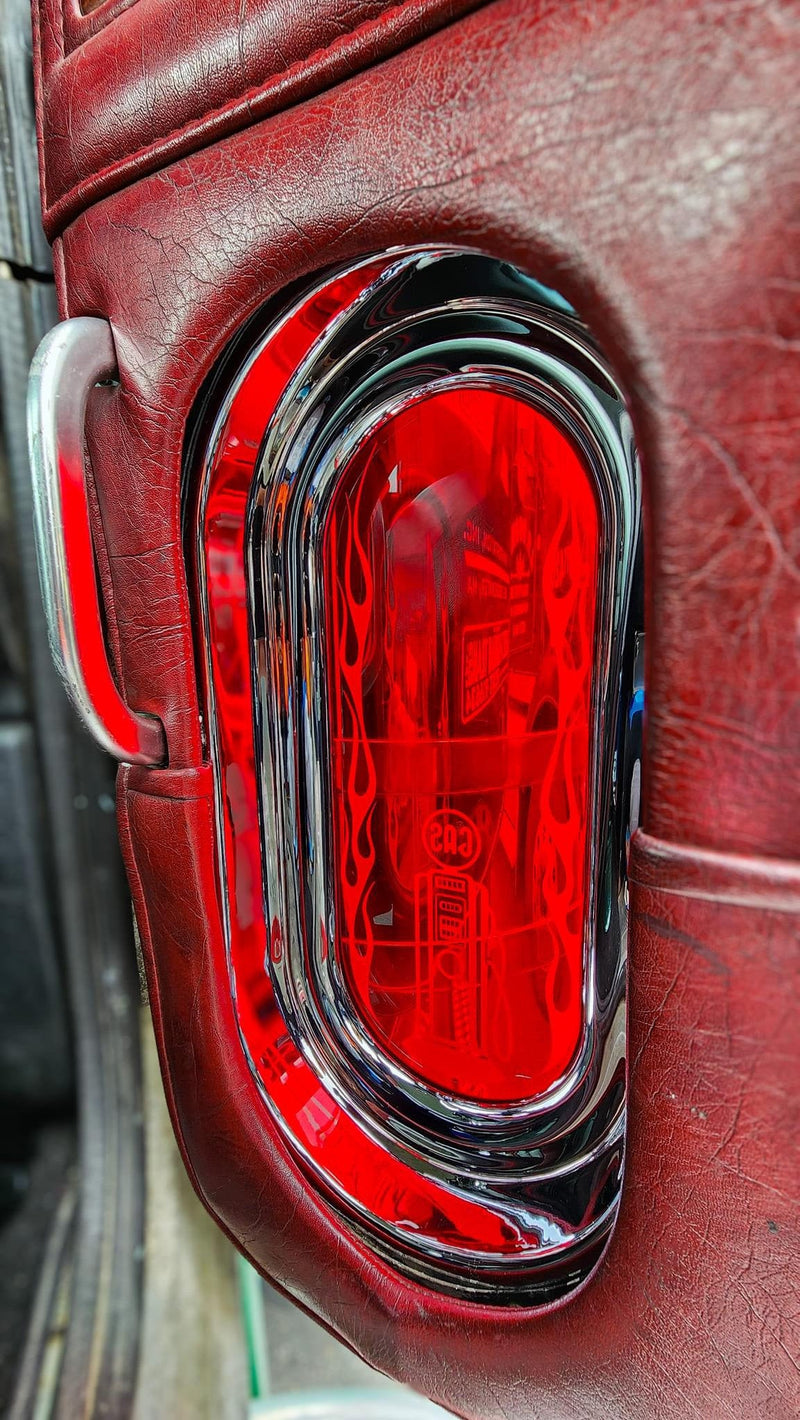 Older Peterbilt Peep Windows