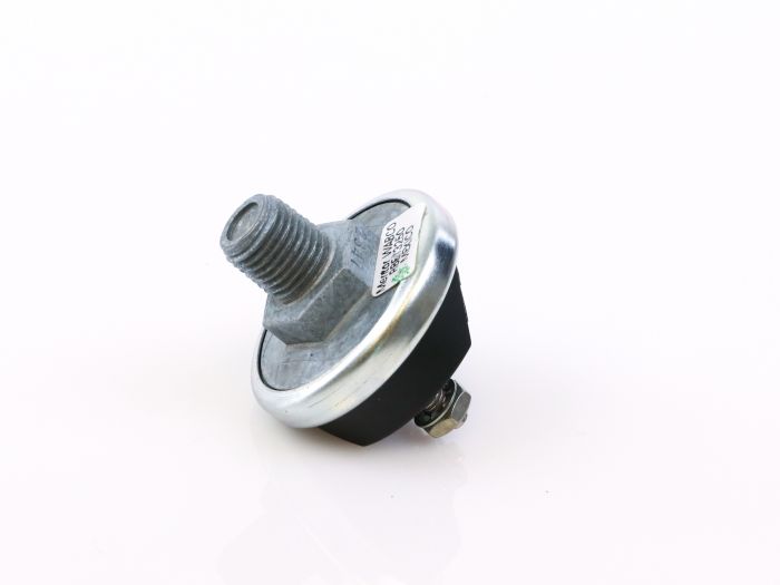 Paccar Stoplight Switch